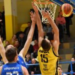 Písečtí Sršni zakončili basketbalový víkend výhrou