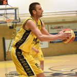 Písečtí Sršni zakončili basketbalový víkend výhrou