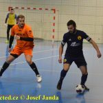 Futsal Táborska: Virtual na kolenou! Dogy smetly neporažený tým 11:4!