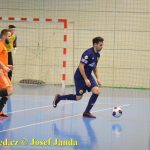 Futsal Táborska: Virtual na kolenou! Dogy smetly neporažený tým 11:4!