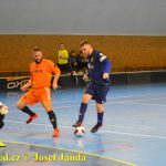 Futsal Táborska: Virtual na kolenou! Dogy smetly neporažený tým 11:4!