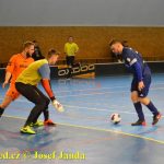 Futsal Táborska: Virtual na kolenou! Dogy smetly neporažený tým 11:4!