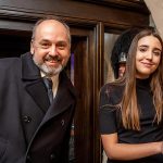 Reprezentační ples města Český Krumlov opět zazářil. Ministr Adam Vojtěch v roli zpěváka