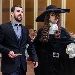 Reprezentační ples města Český Krumlov opět zazářil. Ministr Adam Vojtěch v roli zpěváka