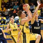 Sokolské derby připomínalo hru kočky s myší. O víkendu se v sršní aréně představí možná budoucí elita českého basketbalu!