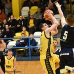 Sokolské derby připomínalo hru kočky s myší. O víkendu se v sršní aréně představí možná budoucí elita českého basketbalu!