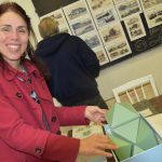 V bývalé škole v Dírné se otevřela kominická výstava. V Záříčí kominíci chystají muzeum