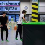 Youtuber a parkourista Jay Fox je šéftrenérem táborské Jump arény