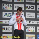 Kopeckého zradila záda, Kamp potvrdil skvělou formu