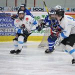 V hokejové extralize dorostu kohouti svůj těžký domácí úkol splnili