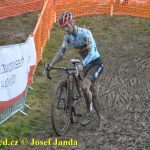 Český krach! Ani jeden z eliťáků nedojel do cíle. Mistrem světa opět Mathieu van der Poel