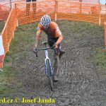 Český krach! Ani jeden z eliťáků nedojel do cíle. Mistrem světa opět Mathieu van der Poel