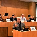 Seminář BESIP: Radní Švec ocenil zkušeného pedagoga za celoživotní práci