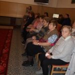 Ženy si k svátku nadělily módní přehlídku velikostí XXL