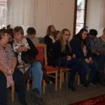 Ženy si k svátku nadělily módní přehlídku velikostí XXL