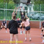 Táborské hráčky přichystaly turnaj Jordán Cup pro deset týmů. Vítězství vybojovaly volejbalistky Hosína