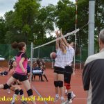 Táborské hráčky přichystaly turnaj Jordán Cup pro deset týmů. Vítězství vybojovaly volejbalistky Hosína