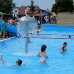 Vodnickým dnem otevřeli v Plané Sportovní centrum Za řekou