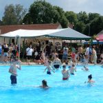 Vodnickým dnem otevřeli v Plané Sportovní centrum Za řekou