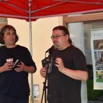 Pamětní deska u Jordánu připomíná básníka, muzikanta a cestovatele Lumíra Slabého
