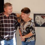 Malíř vystavující v plánské Galerii Fara má kořeny v Sezimově Ústí