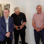 Malíř vystavující v plánské Galerii Fara má kořeny v Sezimově Ústí