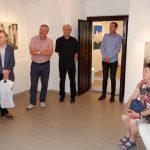 Malíř vystavující v plánské Galerii Fara má kořeny v Sezimově Ústí