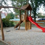 V Kardašově Řečici dostaly děti nové hřiště. Pokračují tu i rekonstrukce bytů