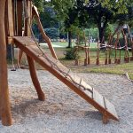 V Kardašově Řečici dostaly děti nové hřiště. Pokračují tu i rekonstrukce bytů