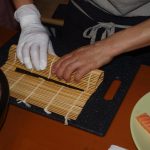 Příprava suši s Kaori Okano nabídla i vhled do japonského životního stylu