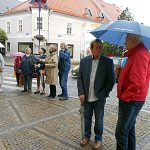 V Jindřichově Hradci odhalili kameny zmizelých pro rodinu Beinkolesovu