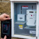 E.ON začal na Písecku s instalací chytrých elektroměrů. Umožní odečty na dálku
