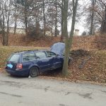 Řítil se přes táborské křižovatky na červenou, až havaroval. Hledají se svědci