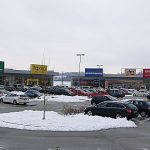 Centrum Jindřichova Hradce znovu ožilo. Fronty před obchody se netvoří