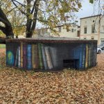 Street art: Z bunkru se stala knihovna