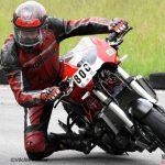 Okruhaření zachraňuje životy, tvrdí motorkářský učitel Patrik Homola