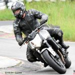 Okruhaření zachraňuje životy, tvrdí motorkářský učitel Patrik Homola