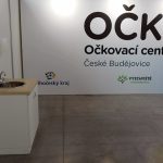 První jihočeské očkovací centrum se dnes otevřelo. Kraj čeká na dodávku vakcín, pak vypíše termíny
