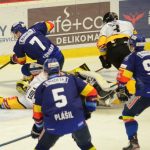 Budějovický zmar: Tyčka v poslední minutě, prohra o gól a zranění lídra Pavla Pýchy