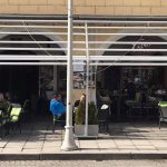 Platí na budějovické kavárníky dvojí metr?