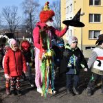 Dětský masopustní průvod potěšil lidi na sídlišti Šumavská