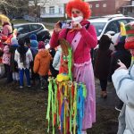 Dětský masopustní průvod potěšil lidi na sídlišti Šumavská