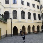 VÝLETY: Prohlídky vás nelákají? Vydejte se na Orlíku parkem až k hrobce