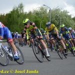 Fialovi chyběl na vítěze jediný bod! Cyklisté bojovali o bednu na Táborských okruzích