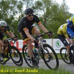 Fialovi chyběl na vítěze jediný bod! Cyklisté bojovali o bednu na Táborských okruzích