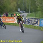 Fialovi chyběl na vítěze jediný bod! Cyklisté bojovali o bednu na Táborských okruzích