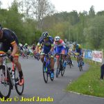 Fialovi chyběl na vítěze jediný bod! Cyklisté bojovali o bednu na Táborských okruzích