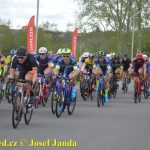 Fialovi chyběl na vítěze jediný bod! Cyklisté bojovali o bednu na Táborských okruzích