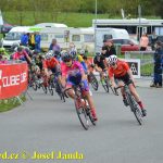 Fialovi chyběl na vítěze jediný bod! Cyklisté bojovali o bednu na Táborských okruzích