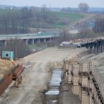 Po dvou kolejích a rychlostí až 200 kilometrů. Nová železniční trať se má zprovoznit v listopadu 2022